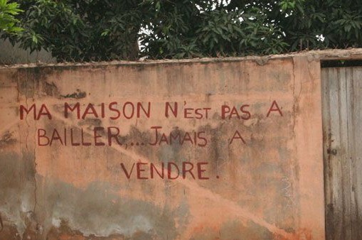 Article : &laquo; Ici maison de famille, on ne vend pas &raquo;