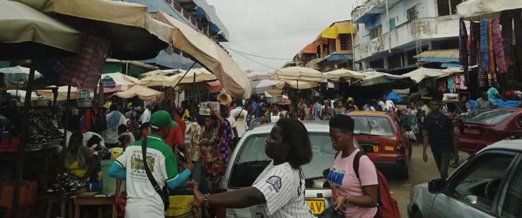 Article : Le &laquo;&nbsp;Yes-Yes&nbsp;&raquo;, anc&ecirc;tre et pr&eacute;curseur de la microfinance