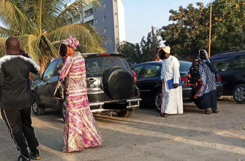 Article : Dakar : la vie autour du centre de dépôt des demandes de visas Schengen