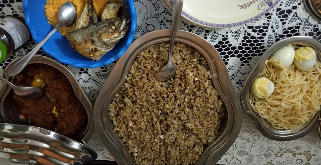 Ayimôlou (riz au haricot) - Photo : Roger Mawulolo